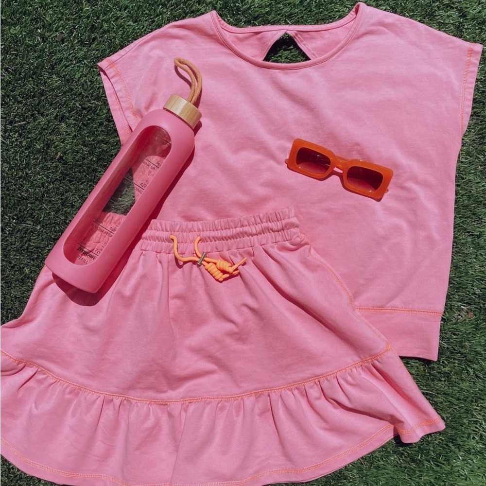 MOLLY MORAN RUN AROUND SET IN PINK AND ORANGE